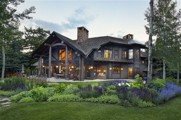 EXTRAORDINARY BACHELOR GULCH LUXURY HOME | Colorado Luxury Homes ...