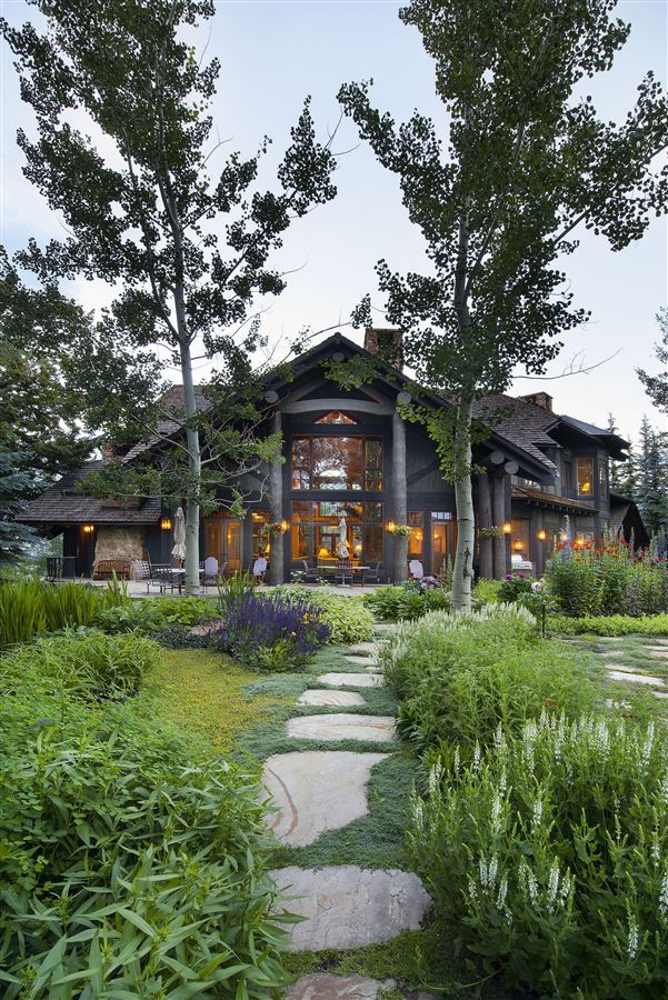 EXTRAORDINARY BACHELOR GULCH LUXURY HOME | Colorado Luxury Homes ...