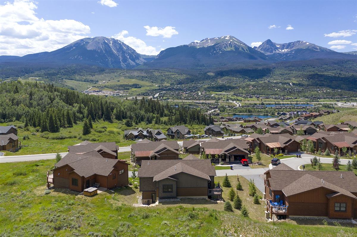 ONE OF THE BEST VIEW CORRIDORS IN ANGLER MOUNTAIN RANCH Colorado