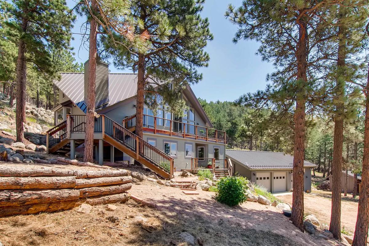 PEACEFUL MOUNTAIN RETREAT | Colorado Luxury Homes | Mansions For Sale ...