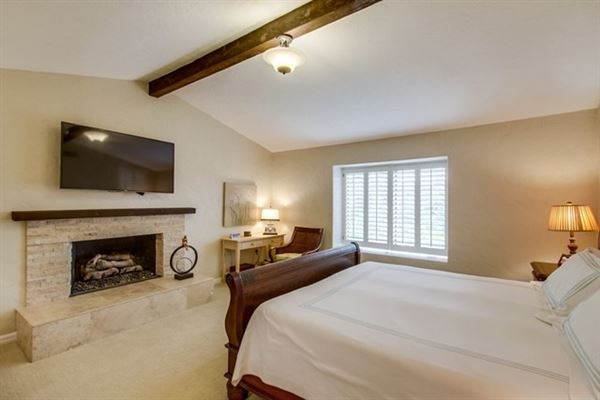 Luxury properties チャーミングホーム