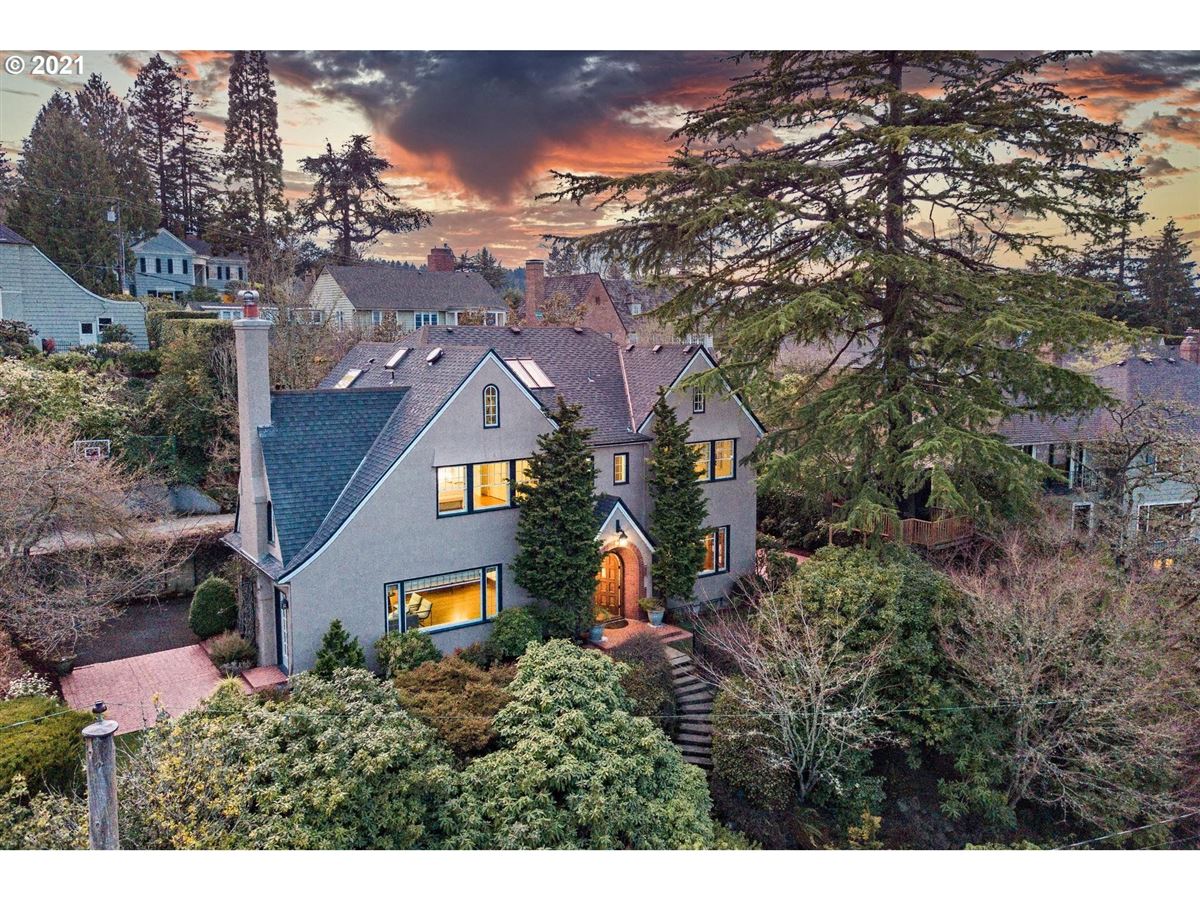  Oregon Luxury Homes Mansions For Sale Luxury Portfolio