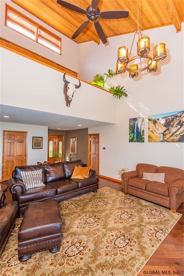 壮观的高档海滨住宅 luxury properties