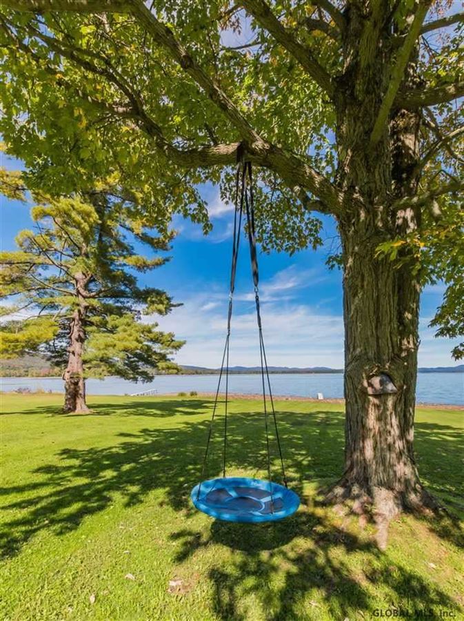 Mansions in 壮观的高档海滨住宅