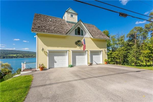 Iconic And Rare Property On Canandaigua Lake New York Luxury