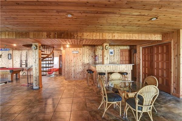 Beautiful Log Home On Skaneateles Lake New York Luxury