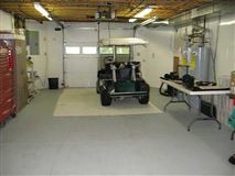 Luxury real estate 湖滨大宅