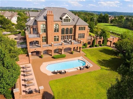 A GRAND EXECUTIVE ESTATE | Pennsylvania Luxury Homes | Mansions For
