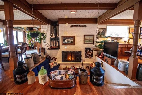 Chic And Rustic Amazing Home On Cheat Lake West Virginia Luxury