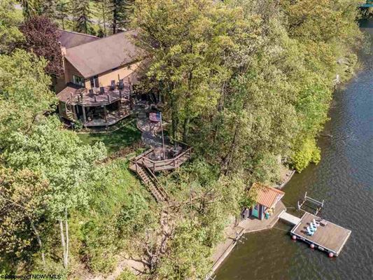 Chic And Rustic Amazing Home On Cheat Lake West Virginia Luxury