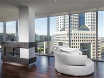 Luxury homes 非凡的全层公寓