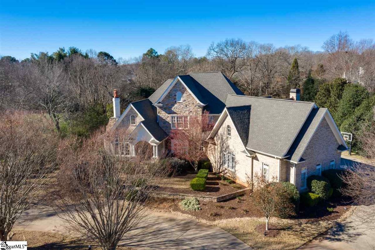 STATELY HOME ON OVER AN ACRE South Carolina Luxury Homes Mansions For Sale Luxury Portfolio