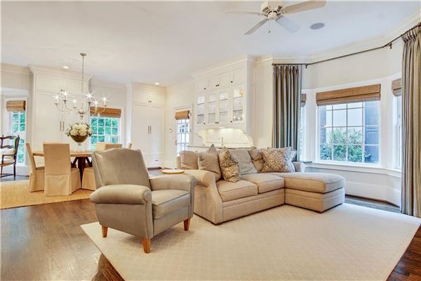 Exquisitely Designed French Provincial In Heart Of Buckhead