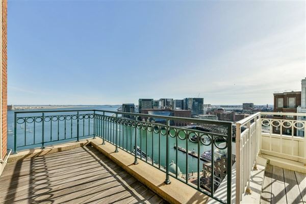 Premier Penthouse Atop Rowes Wharf Massachusetts Luxury Homes