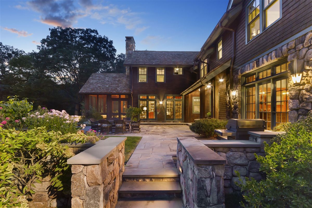 bates hendricks homes for sale