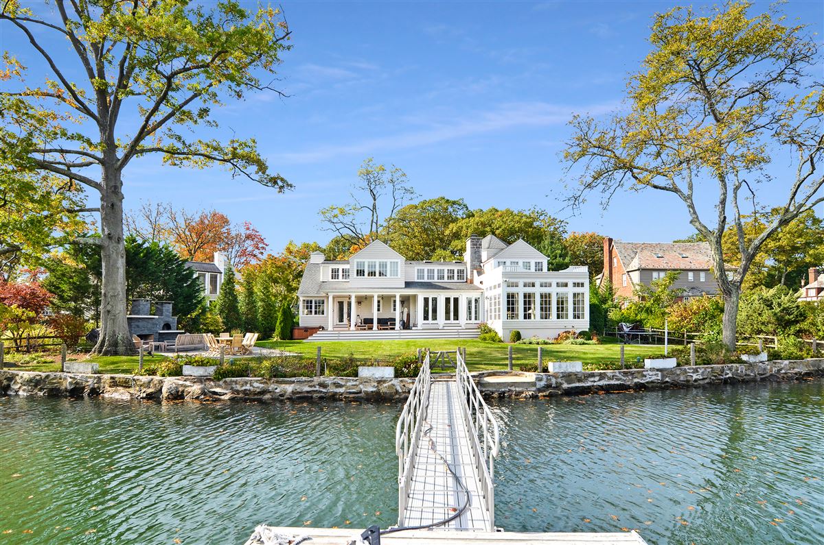 SPECTACULAR LARCHMONT MANOR WATERFRONT New York Luxury Homes Mansions For Sale Luxury