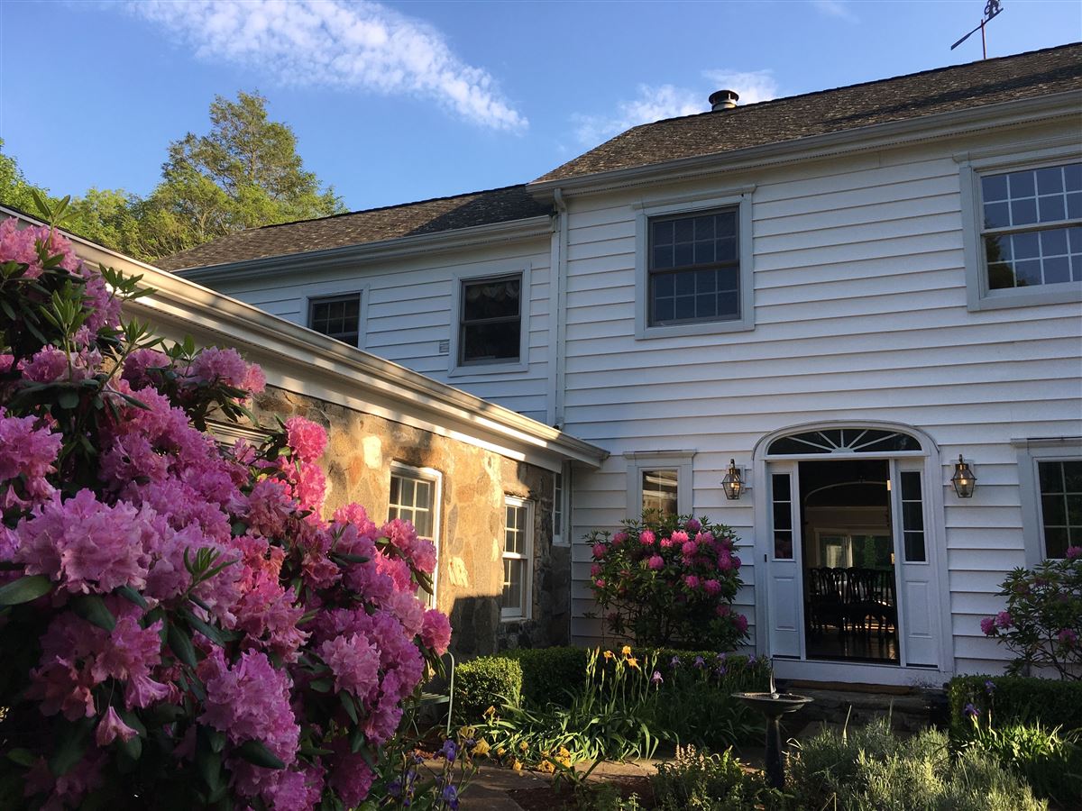 COLONIAL MANOR COMPOUND Connecticut Luxury Homes Mansions For Sale