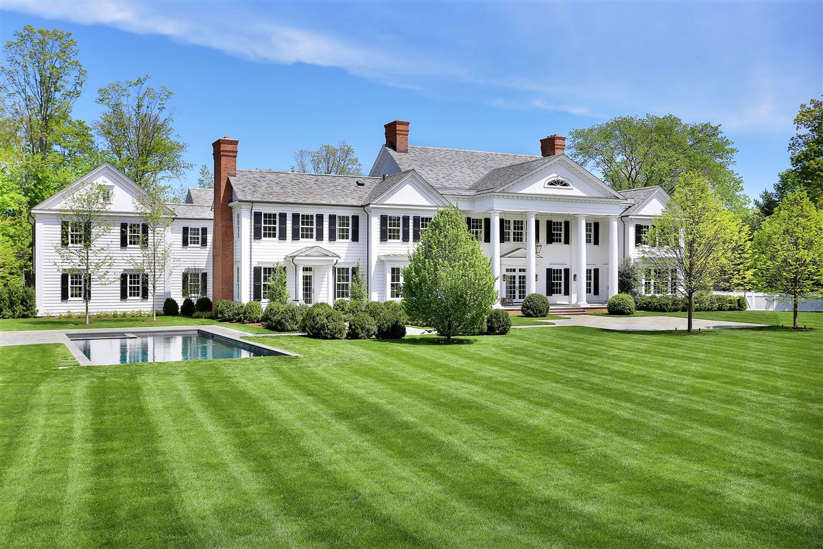 MAGNIFICENT 2017 ESTATE IN GREENWICH | Connecticut Luxury Homes