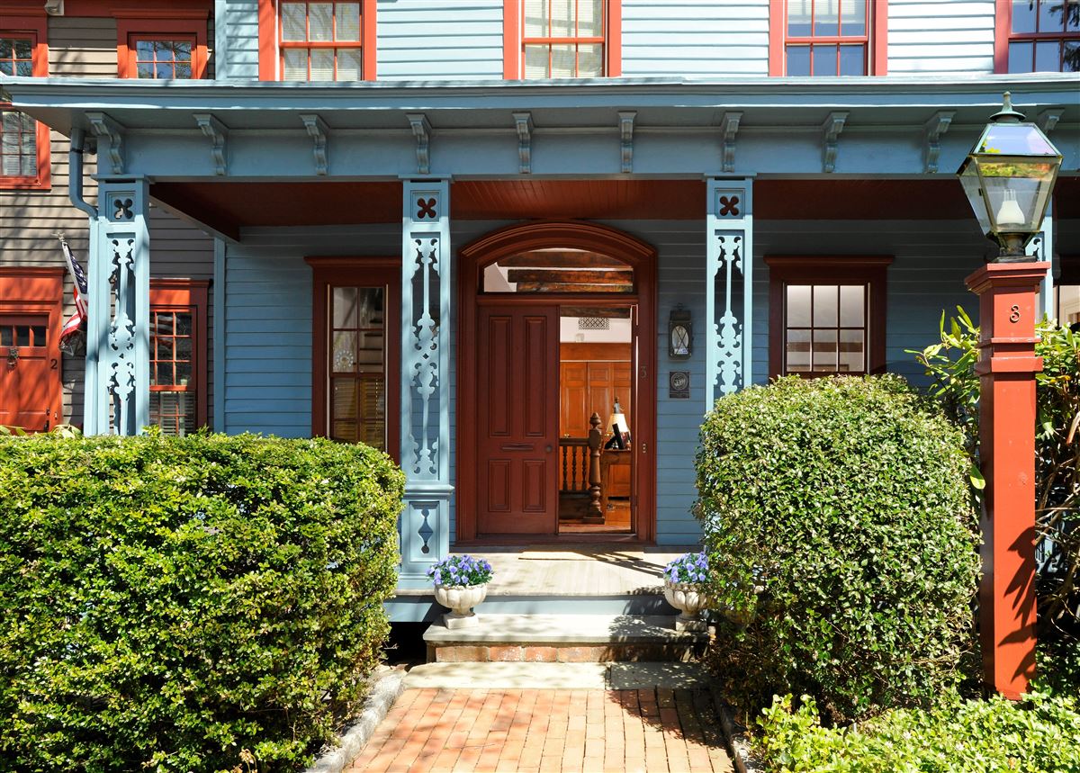 THE CAPTAIN WILLIAM MORRELL HOUSE Connecticut Luxury Homes Mansions