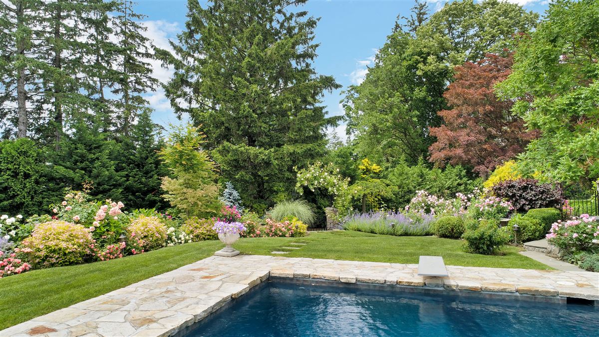 HISTORIC BELLE HAVEN HOME Connecticut Luxury Homes Mansions For