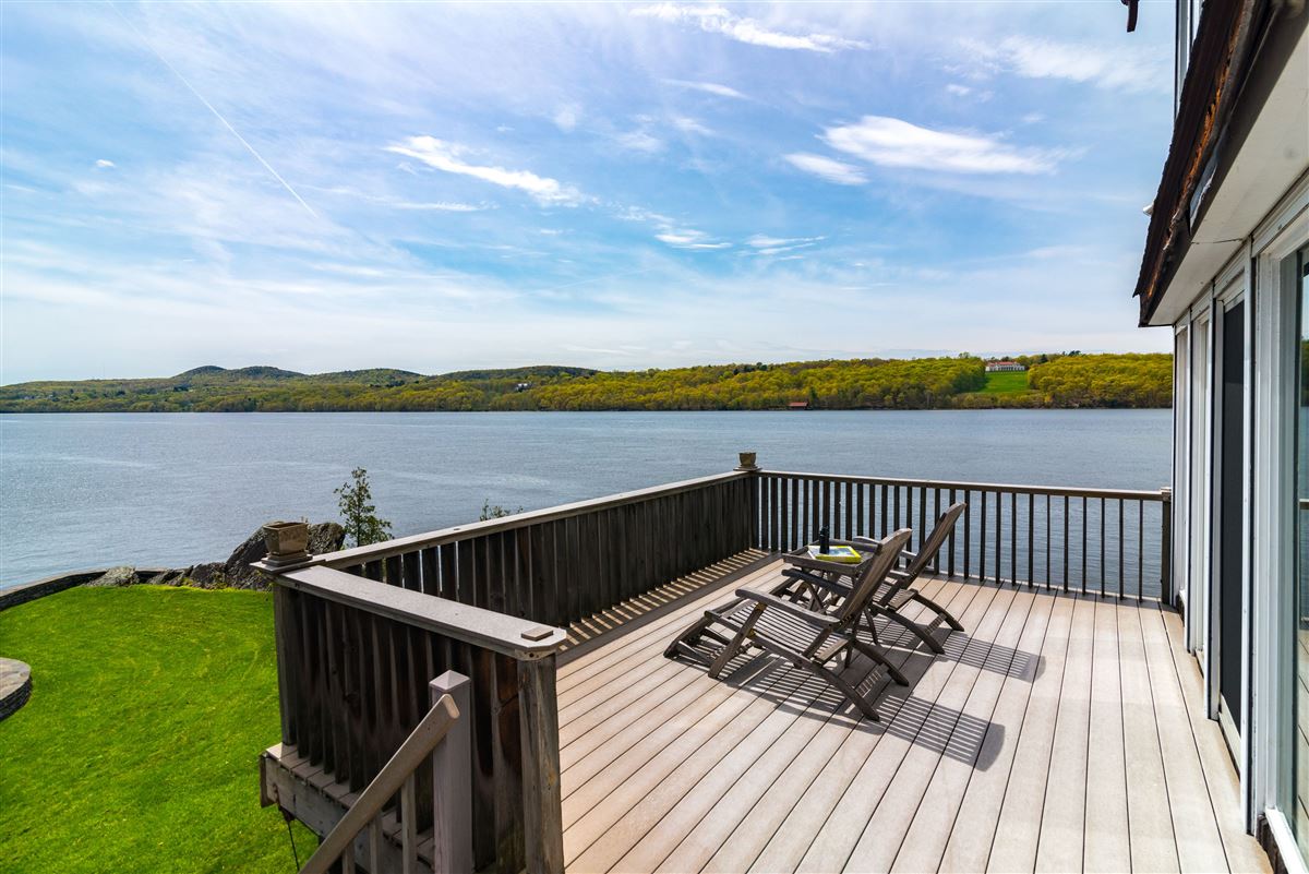 BEAUTIFUL TRUE WATERFRONT BOLLES ISLAND HOMESTEAD New York Luxury