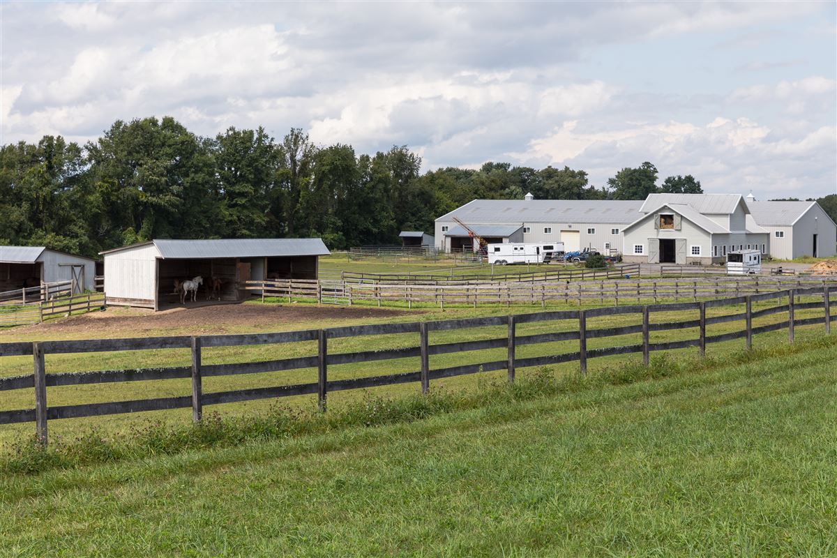 A HORSE FARM IN DUTCHESS COUNTY New York Luxury Homes Mansions For