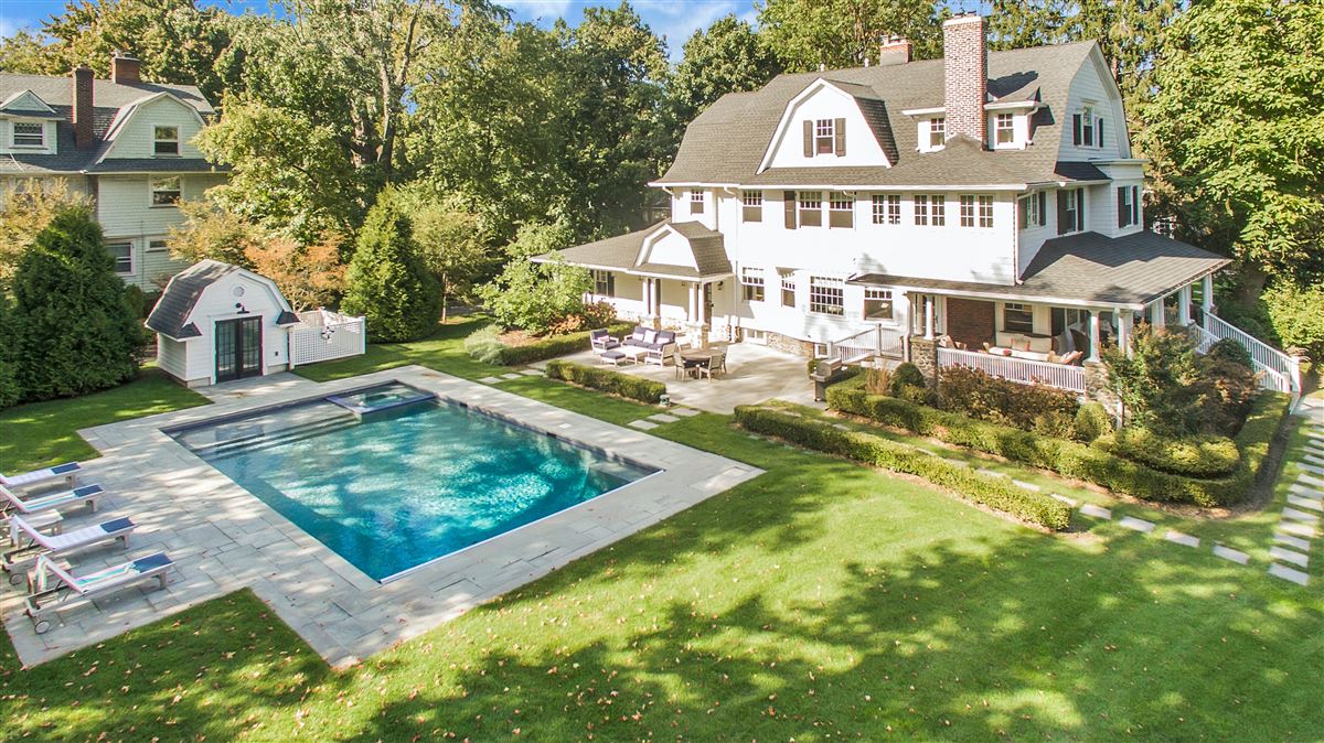 THE ULTIMATE MONTCLAIR RETREAT New Jersey Luxury Homes Mansions For
