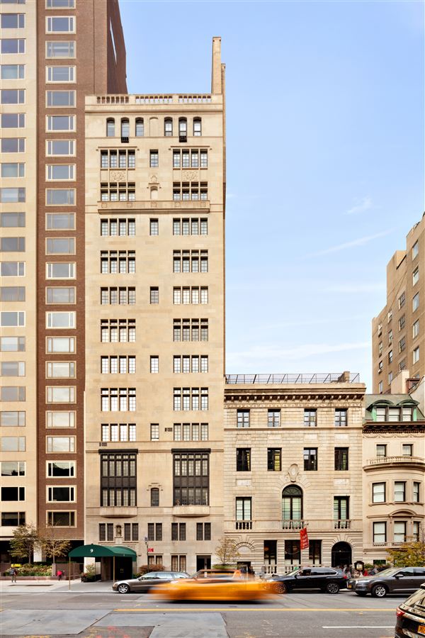 ARCHITECTURALLY STUNNING DUPLEX New York Luxury Homes Mansions For