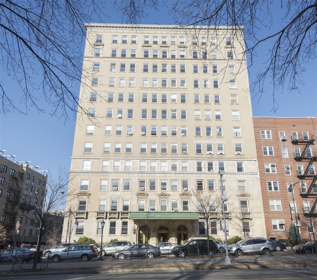  New York Luxury Homes Mansions For Sale Luxury Portfolio