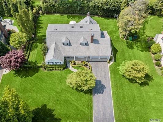 CALIFORNIA-STYLE EXPANDED RANCH | New York Luxury Homes | Mansions For ...