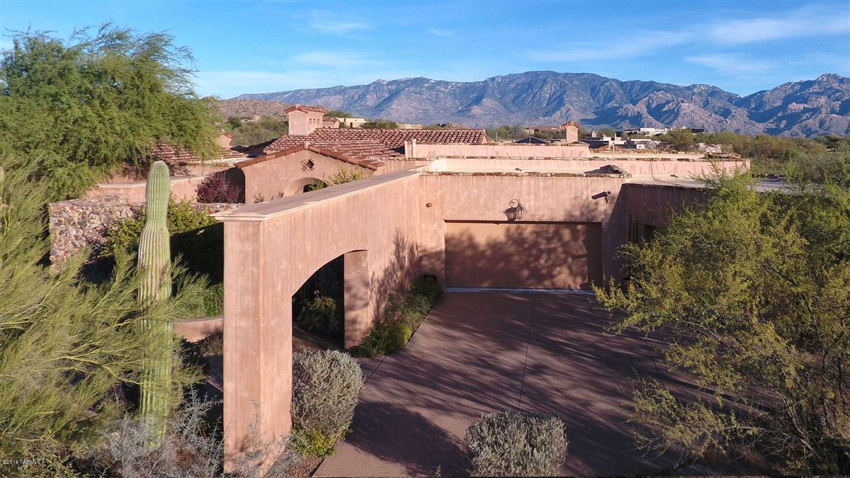 STUNNINGLY BEAUTIFUL TUSCAN VILLA Arizona Luxury Homes Mansions For