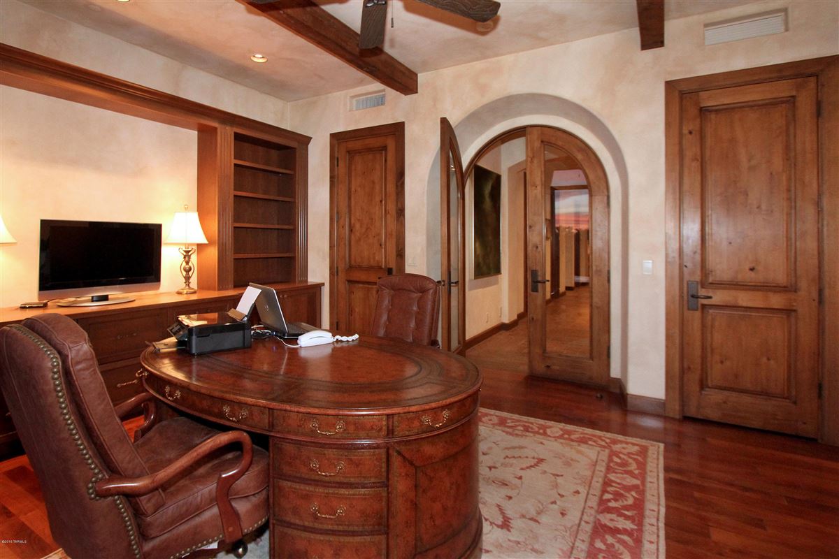 STUNNINGLY BEAUTIFUL TUSCAN VILLA Arizona Luxury Homes Mansions For