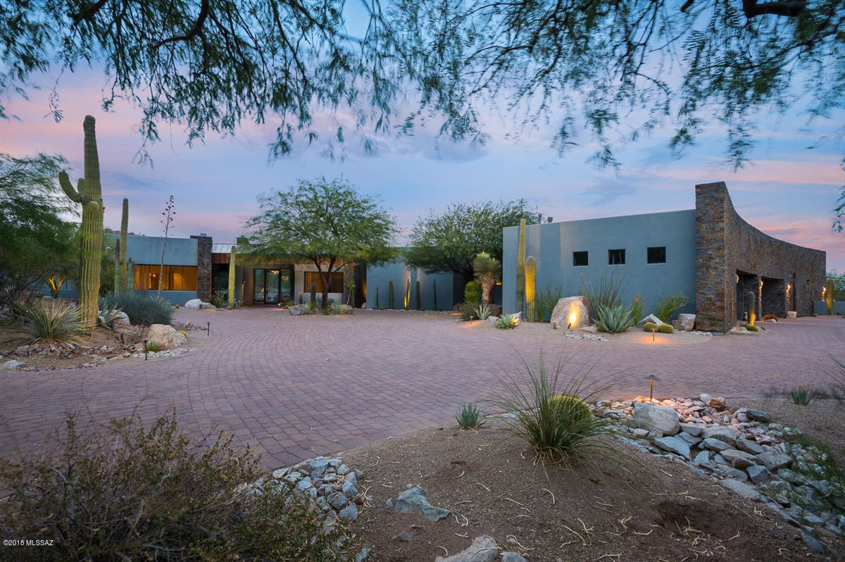 DISTINCTIVE CONTEMPORARY IN PRESTIGIOUS STONE CANYON | Arizona Luxury ...