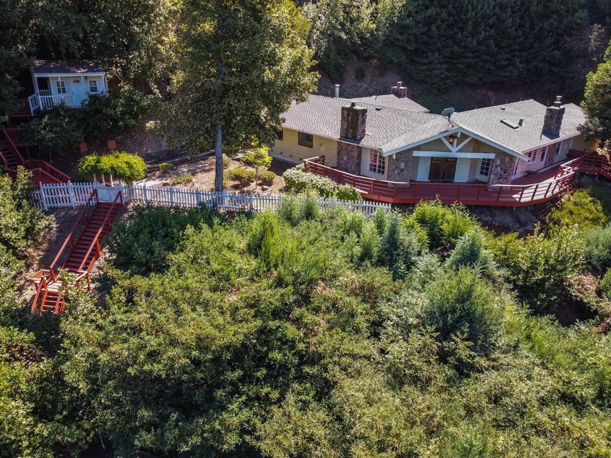 STUNNING VIEWS OF THE VALLEY California Luxury Homes Mansions For