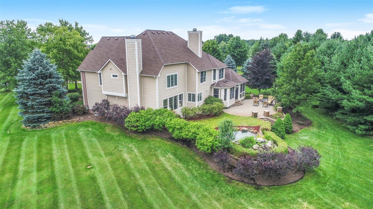ONE OF THE PREMIER HOMES IN SALINE Michigan Luxury Homes Mansions