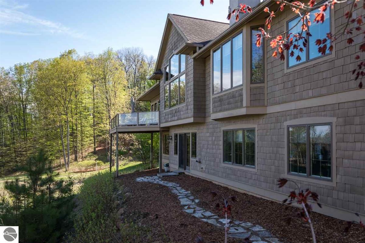  Michigan Luxury Homes Mansions For Sale Luxury Portfolio