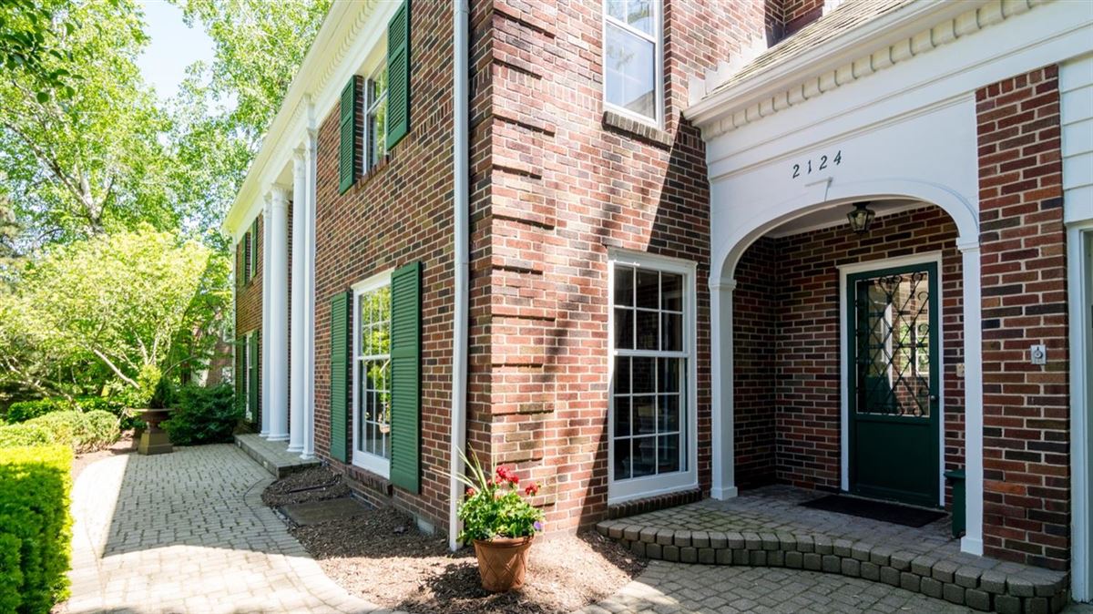 CLASSIC ANN ARBOR HILL COLONIAL Michigan Luxury Homes Mansions For