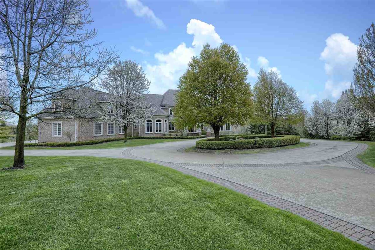 GATED COMMUNITY OF ORCHARD RIDGE Michigan Luxury Homes Mansions For