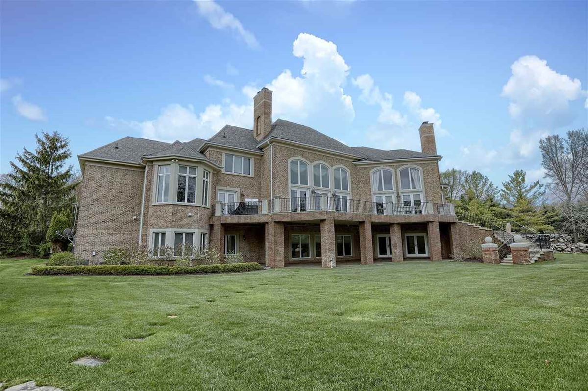 GATED COMMUNITY OF ORCHARD RIDGE Michigan Luxury Homes Mansions For