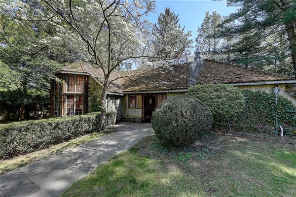 Luxury properties Beresford –Nicholson House