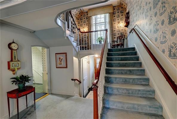 Beresford –Nicholson House luxury homes