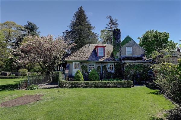 Luxury homes in Beresford –Nicholson House