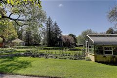 Luxury properties Beresford –Nicholson House