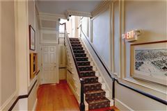 托马斯·L。哈尔西屋 luxury real estate