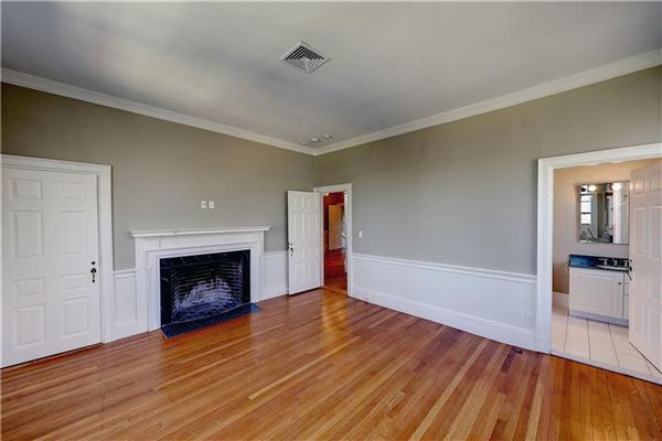 Mansions in 托马斯·L。哈尔西屋