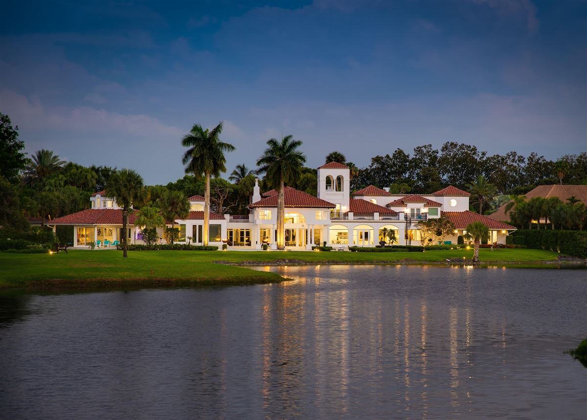 VILLA DEL LAGO Florida Luxury Homes Mansions For Sale Luxury