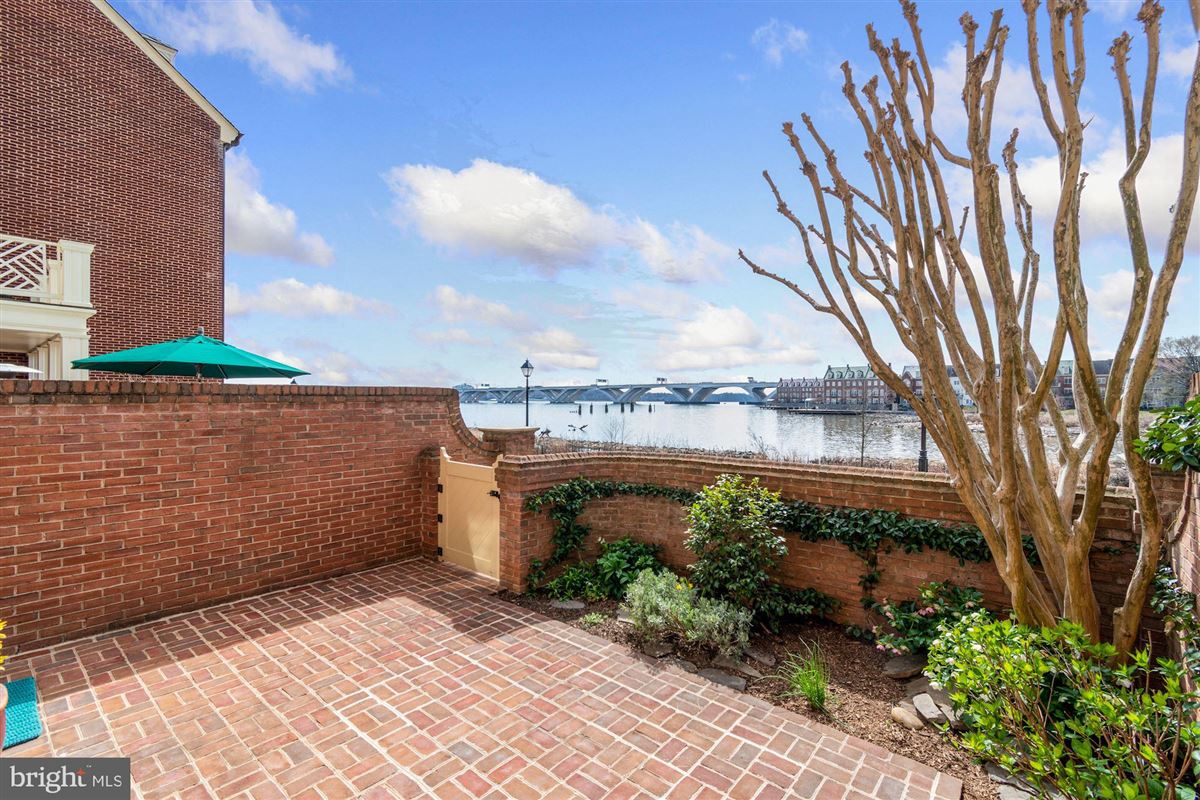 GLORIOUS POTOMAC RIVER VIEWS Virginia Luxury Homes Mansions For