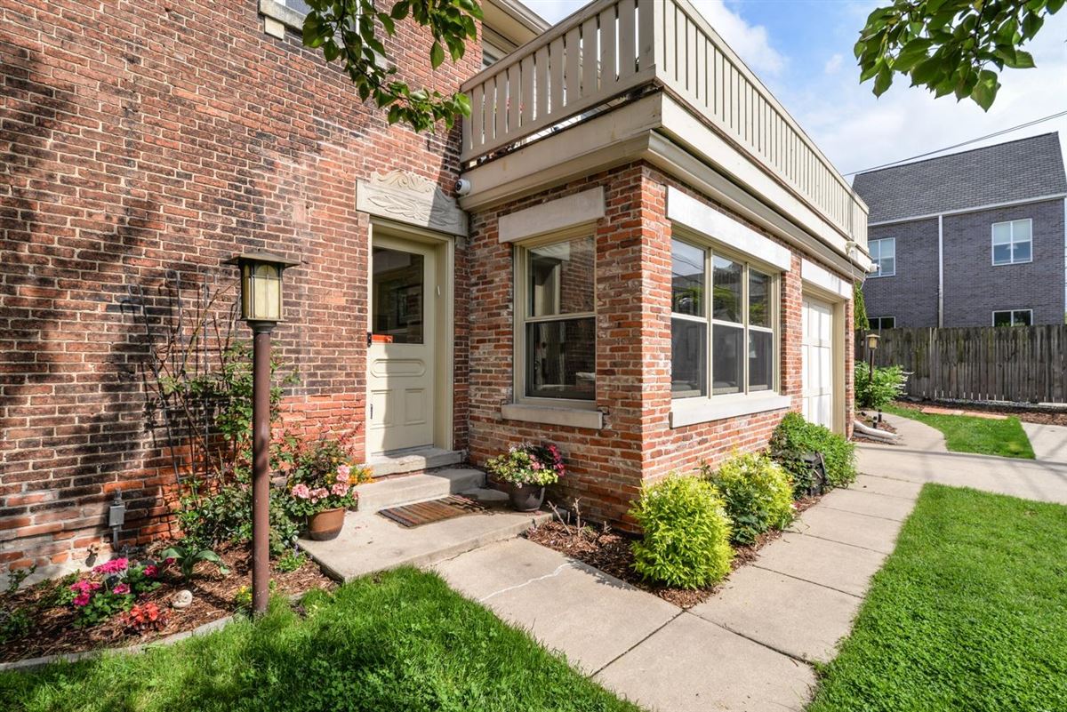 A UNIQUE PIECE OF HISTORY IN ANN ARBOR Michigan Luxury Homes