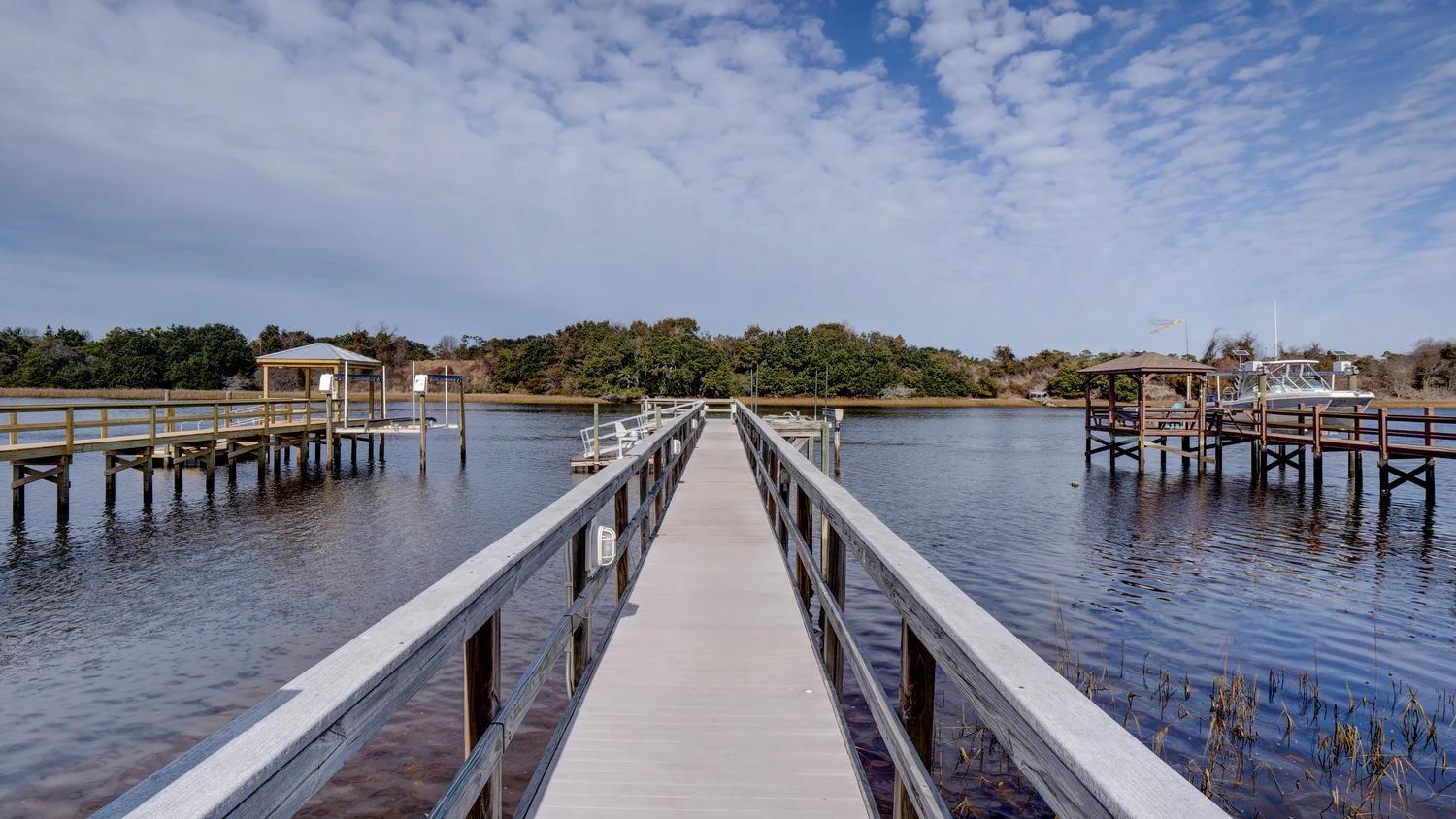 yacht view oak island nc