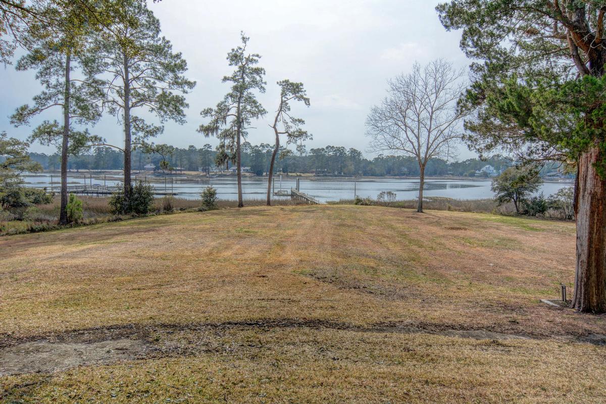 LLOYDS LANDING - WATERFRONT TRACT WITH PIER | North Carolina Luxury ...